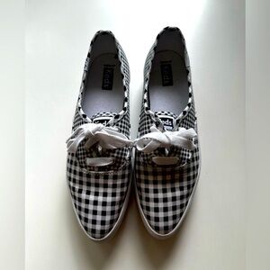 Keds Black and White Ginham Pointed Sneaker Size 8.5